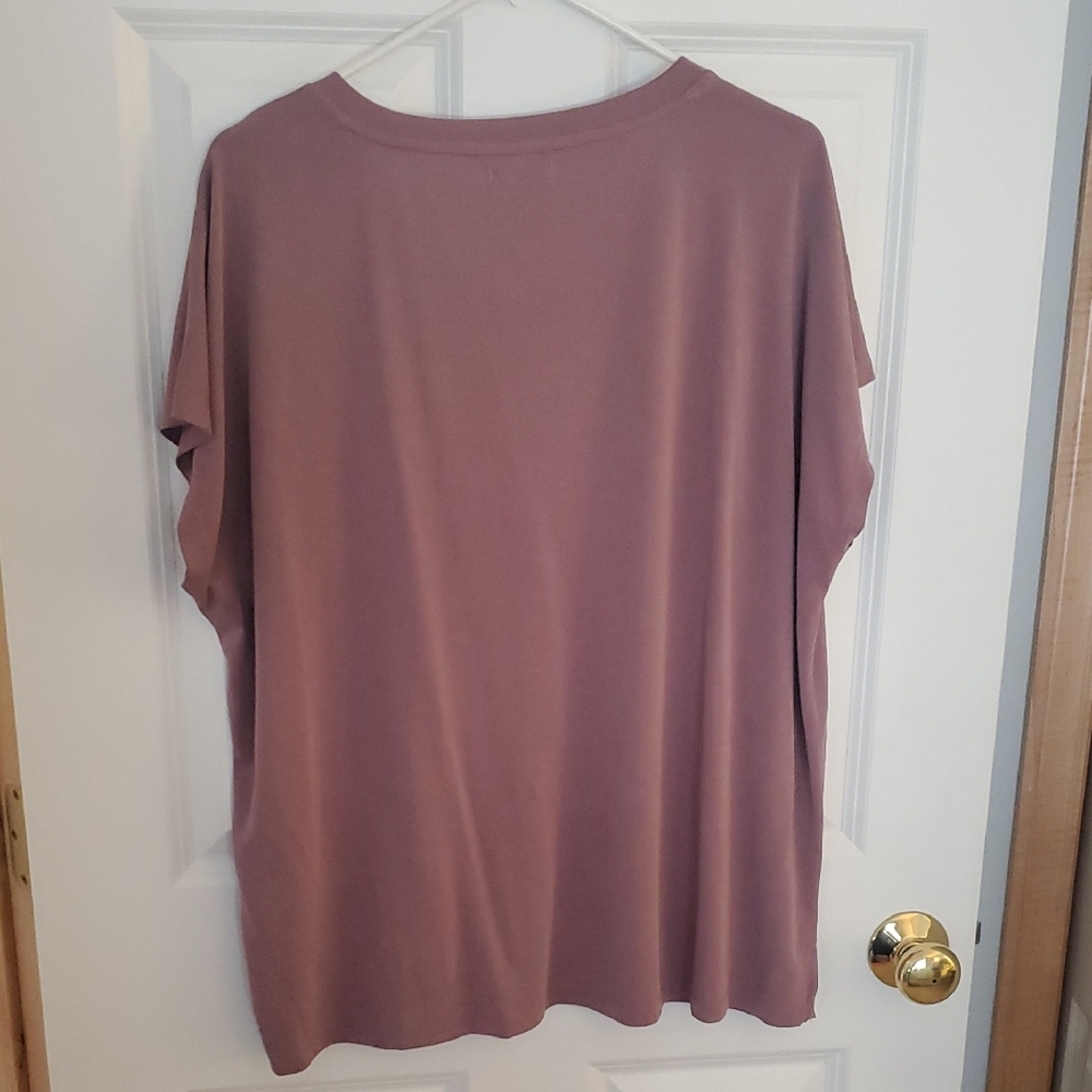 *Edge Purple Relaxed Blouse V-Neck - Picture 5 of 5